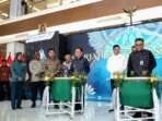 Pj Gubernur Sumsel Agus Fatoni membuka Syariah Festival 2024 di Palembang Indah Mall, Kamis, 28 Maret 2024.
