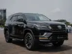 Ilustrasi mobil fortuner. foto tangkapan layar